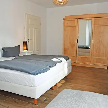 Grosses Baaber Mit Sauna R *