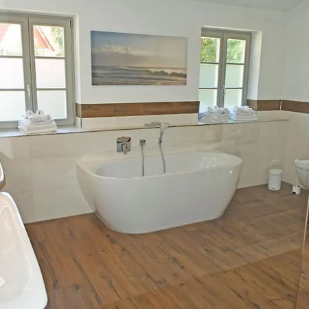 Grosses Baaber Ferienhaus Mit Sauna R * Baabe