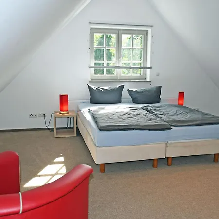 Grosses Baaber Ferienhaus Mit Sauna R Baabe